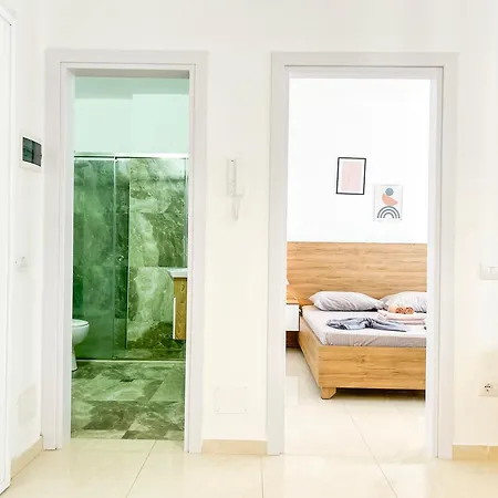 Apartment Golem Paradise 768